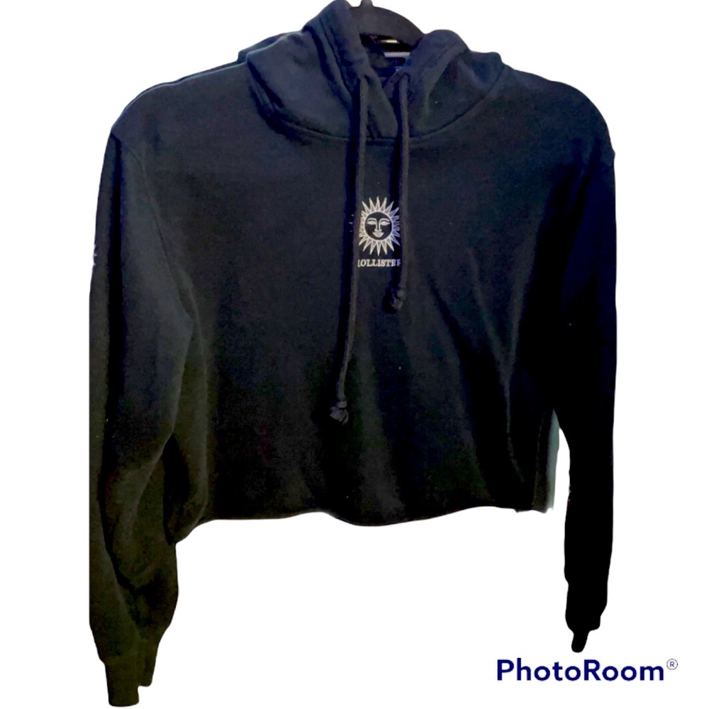Hollister crop hoodie